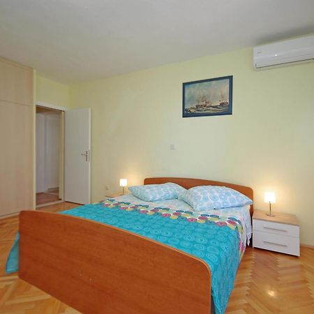 Apartments Ribarevic Makarska Habitación foto